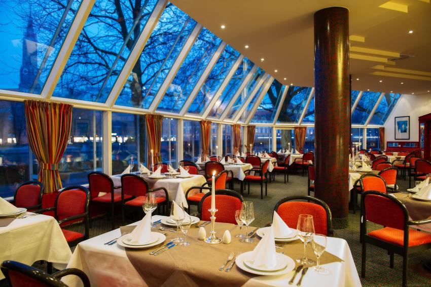 Restaurant "Michel House"
