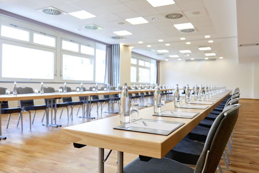 Bavaria+MGM+Columbia