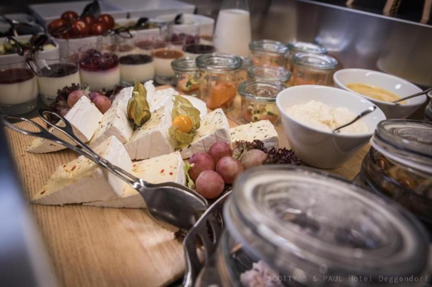 SCOTTY'S & PAUL Hotel Deggendorf