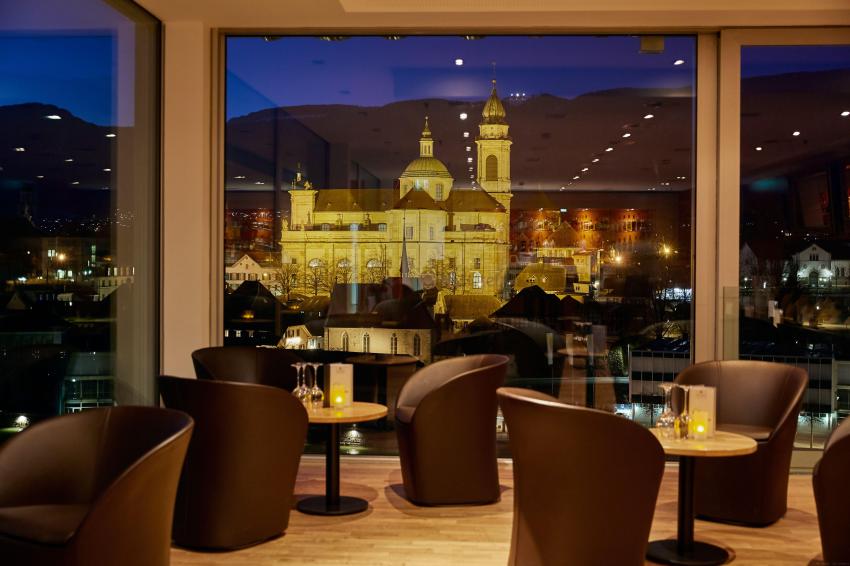 Penthouse Bar