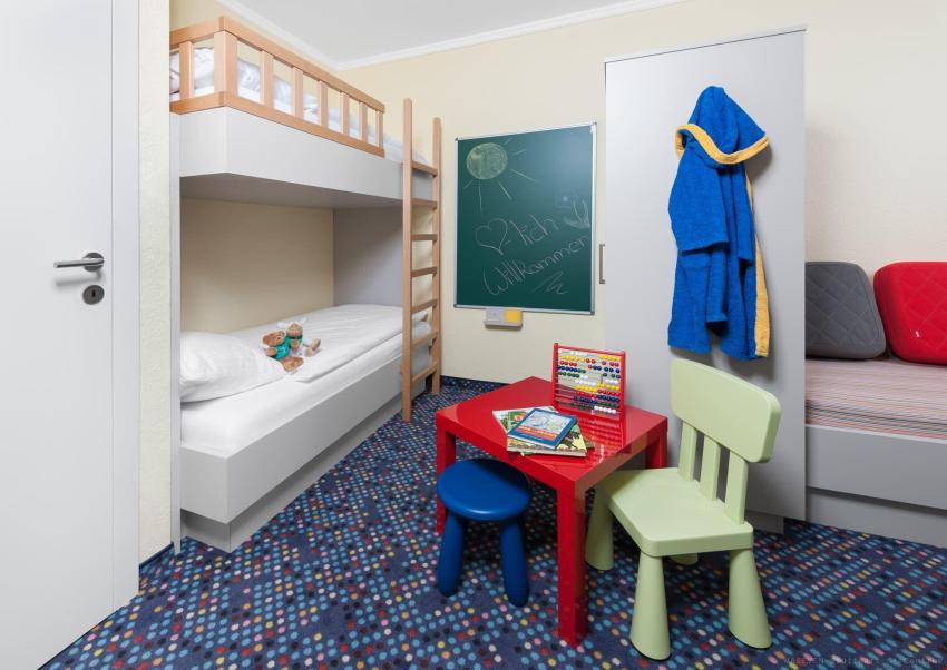Kinderzimmer im Familienzimmer 