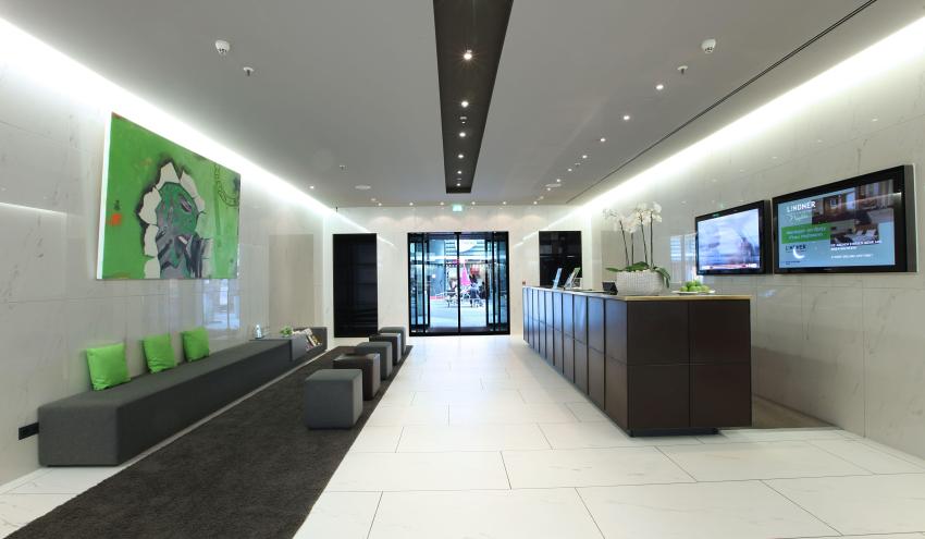 Hotellobby und Rezeption