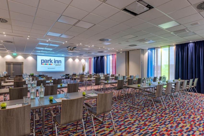 Park Inn by Radisson Neumarkt