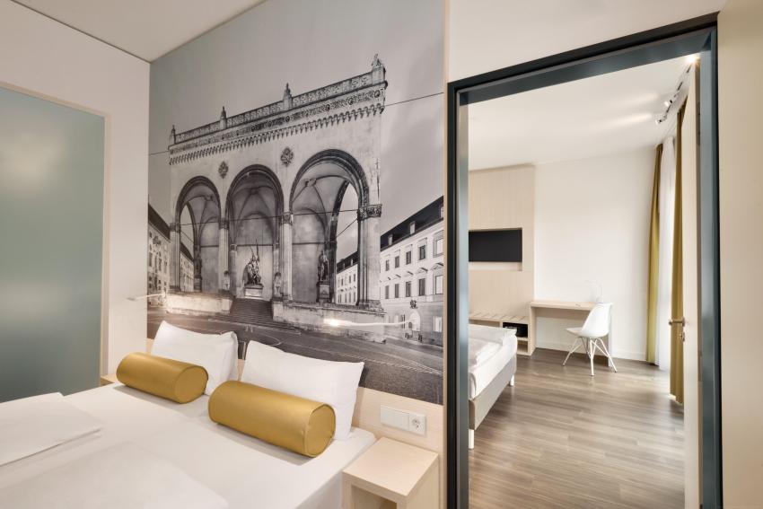 Super 8 by Wyndham Munich City North