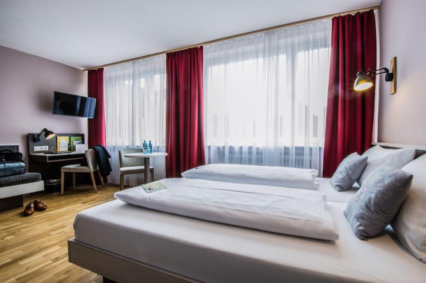 JUFA Hotel Königswinter***