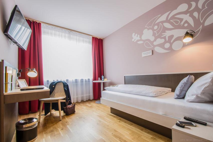 JUFA Hotel Königswinter***