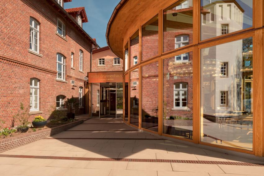 Hotel Brunnenhaus Schloss Landau