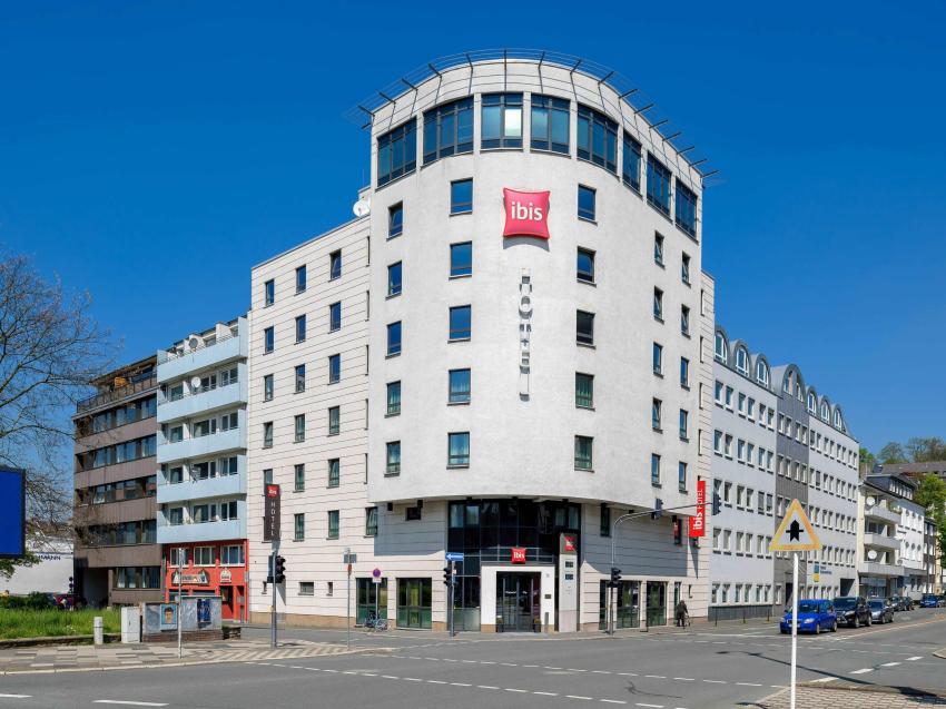 B&B HOTEL Wuppertal-City