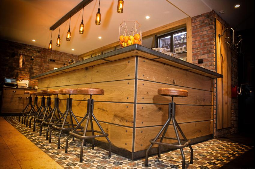 Pechhütte - rustikales Restaurant