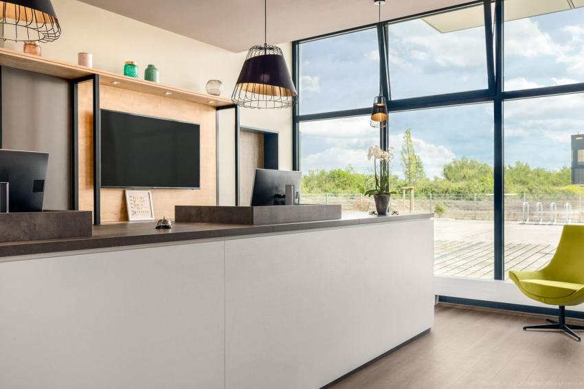 Super 8 by Wyndham Oberhausen