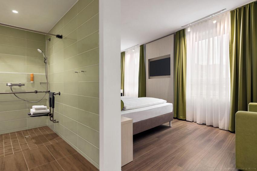 Super 8 by Wyndham Hamburg Mitte