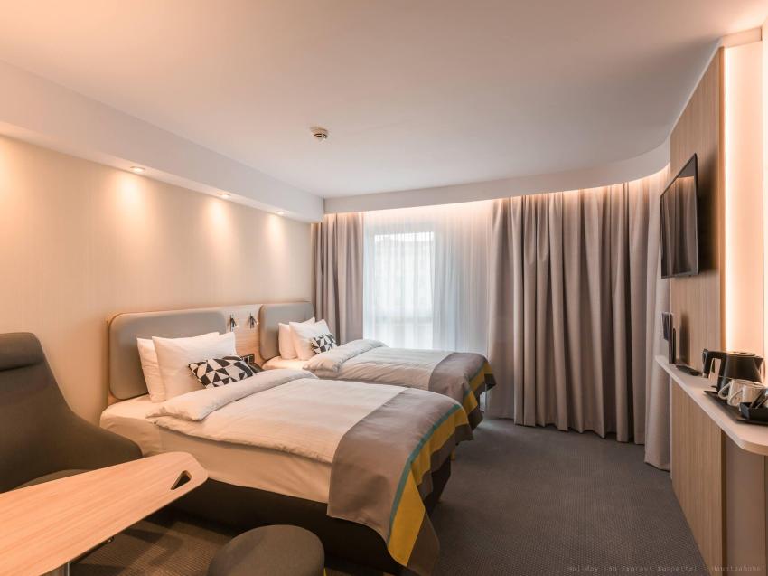Holiday Inn Express Wuppertal - Hauptbahnhof
