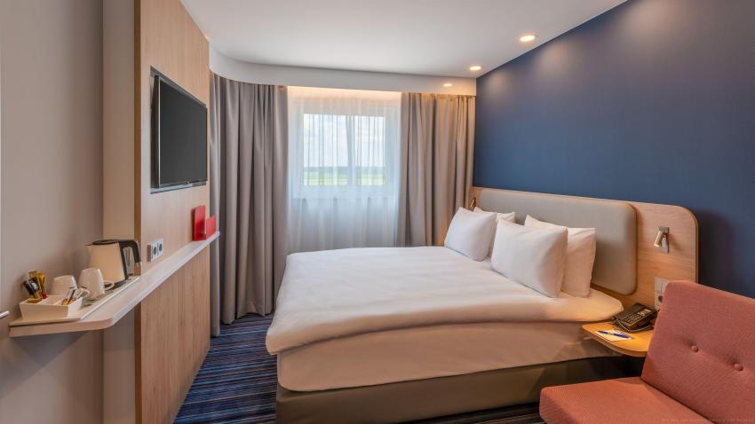 Holiday Inn Express Hamburg Süd A7/AS42