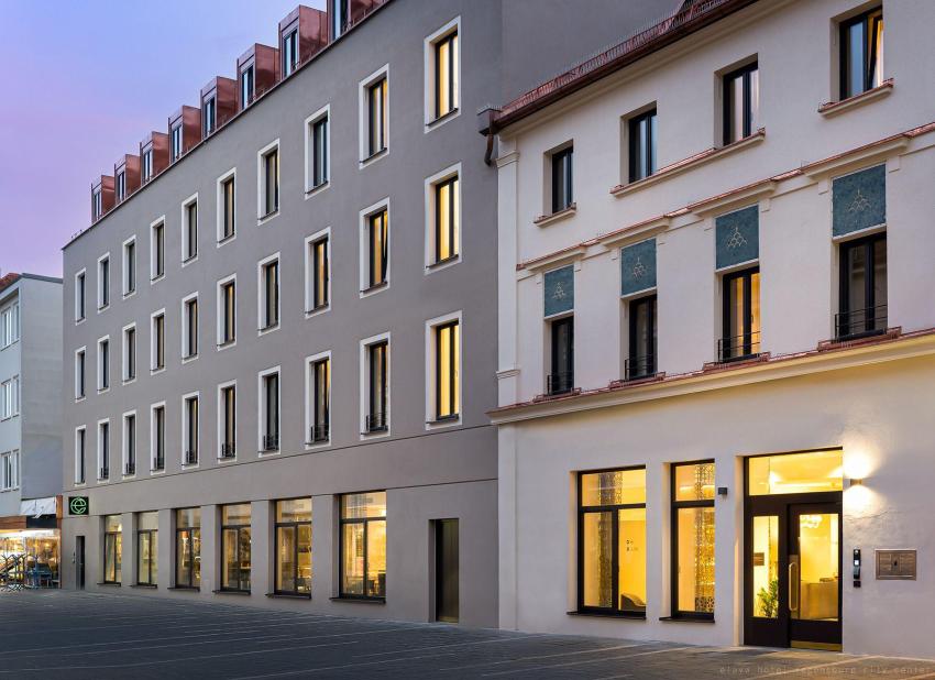elaya hotel regensburg city center 