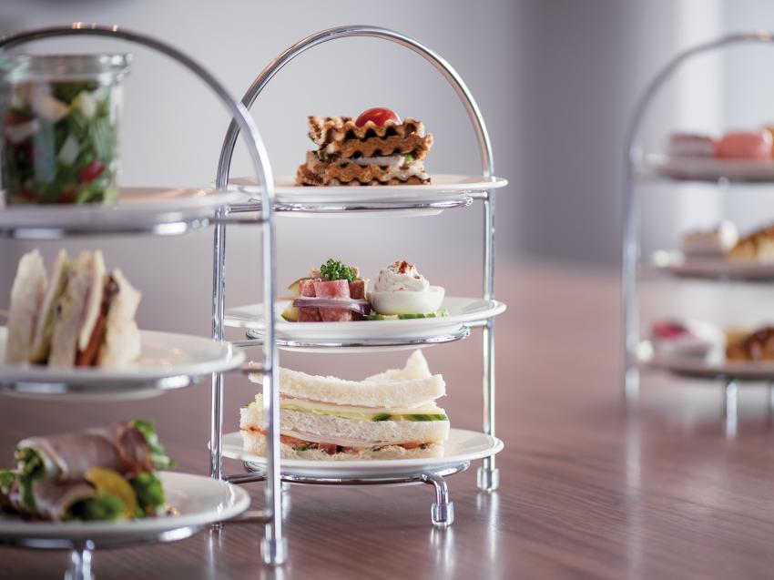 Eastside I+II+III* (im Raum Eastside I befindet sich das Frühstücksbuffet des Hotelrestaurants. Dieser Raum steht aus diesem Grund nicht gesondert für Veranstaltungen zur Verfügung.)