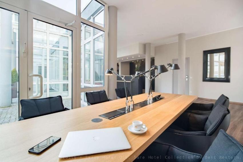 Scotty & Emily Hotel Ulm