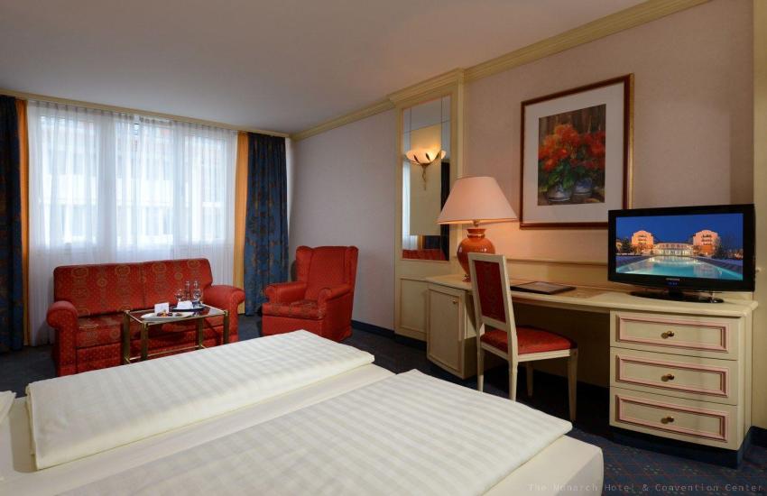 The Monarch Hotel & Convention Center