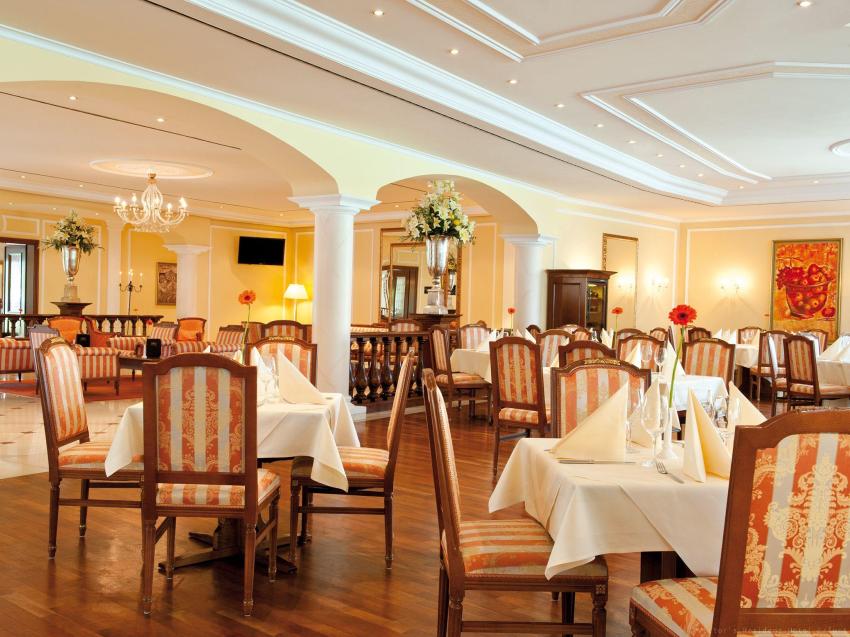 Victor's Restaurant