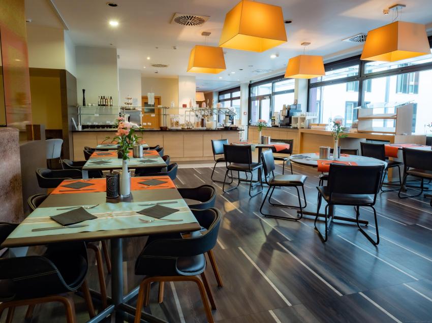 elaya stuttgart boeblingen