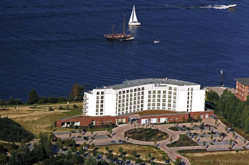 elaya hotel hamburg finkenwerder