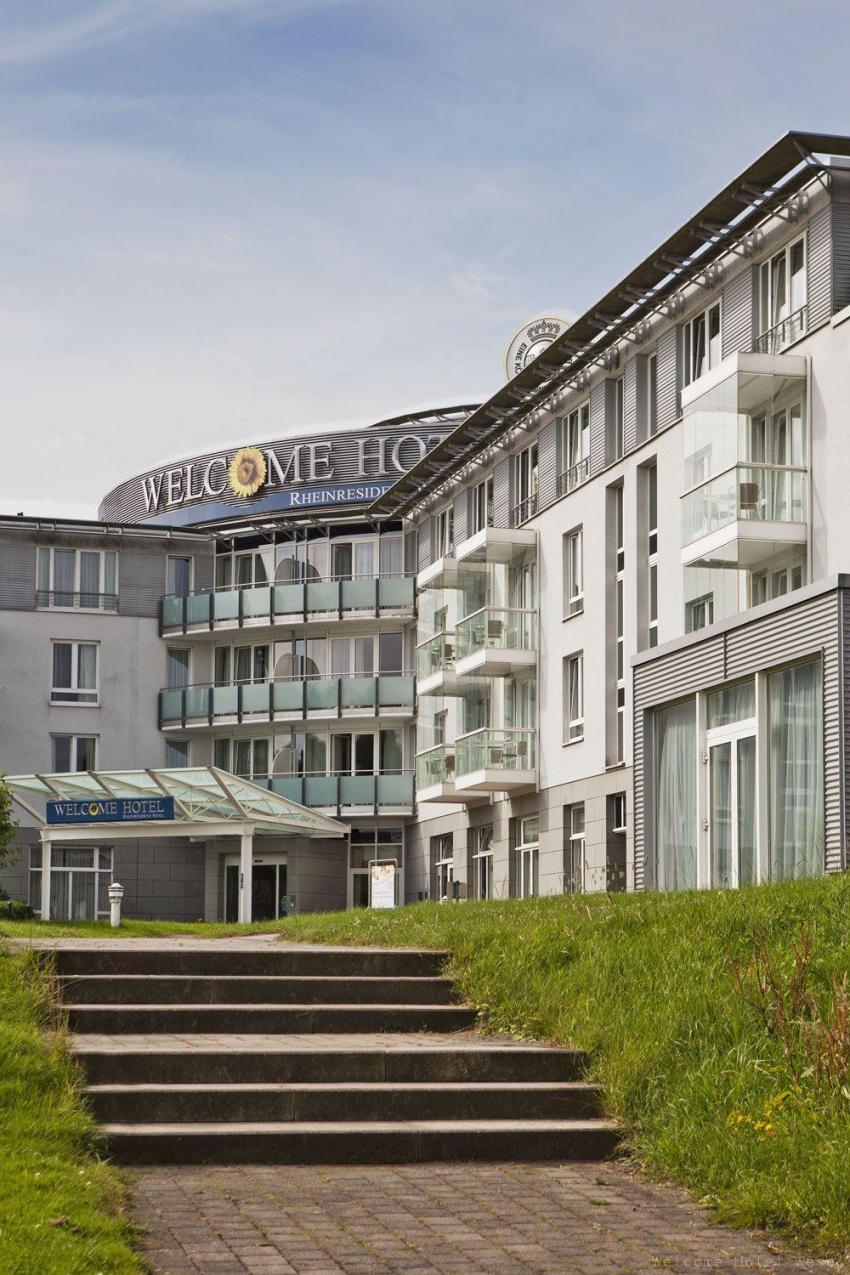 Aussenansicht vom Parkplatz Welcome Hotel Wesel