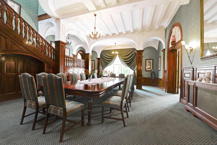 Schlosshotel Villa Westerberge - Hotel