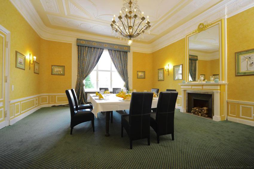 Schlosshotel Villa Westerberge - Hotel