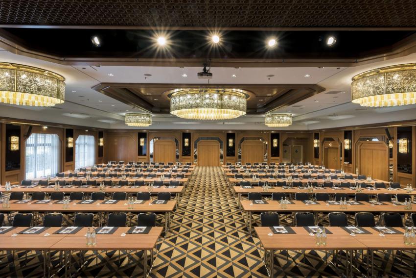 Saal-Maritim
