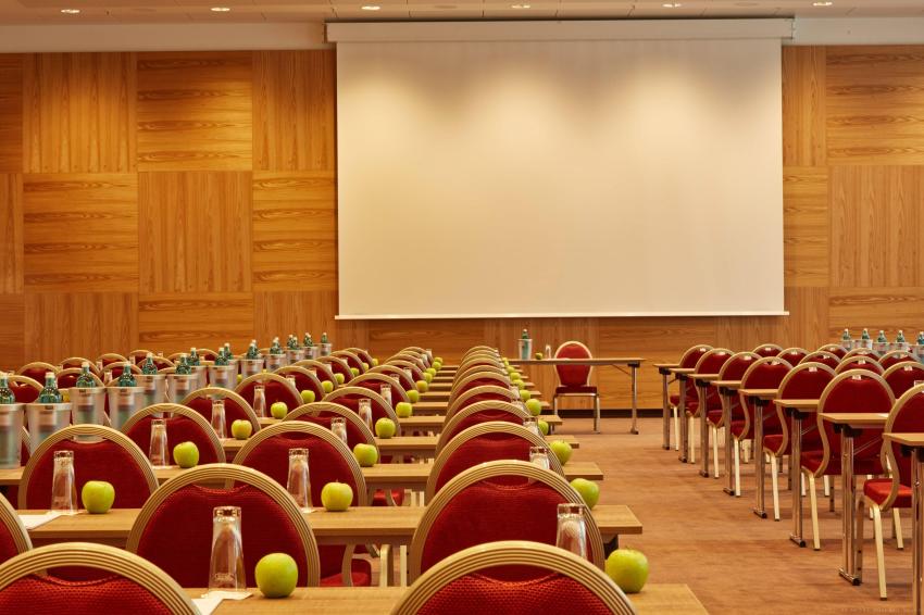 Konferenzraum - parlamentarisch