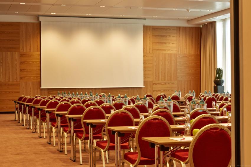 Konferenzraum - parlamentarisch