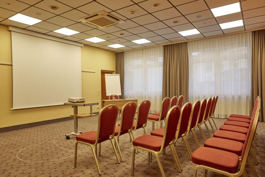 H+ Hotel Darmstadt - garni