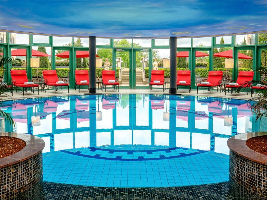 Victor's Residenz-Hotel Schloss Berg