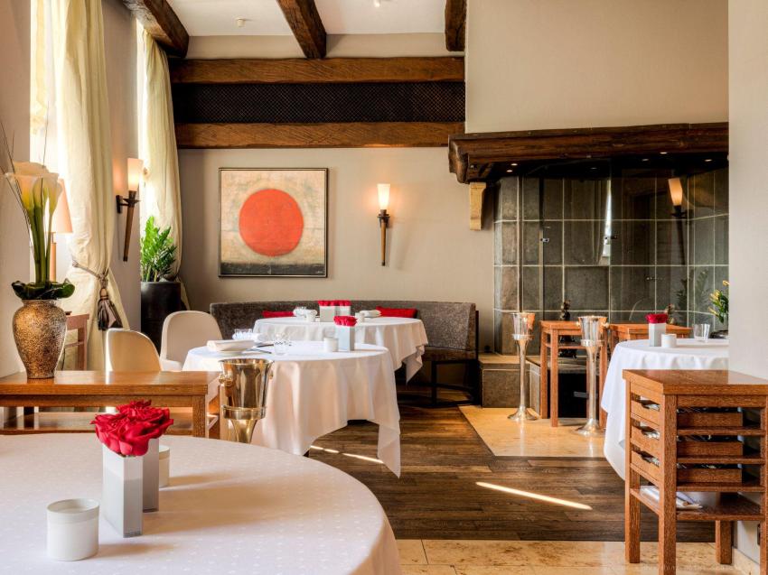 Victor's Fine Dining by Christian Bau