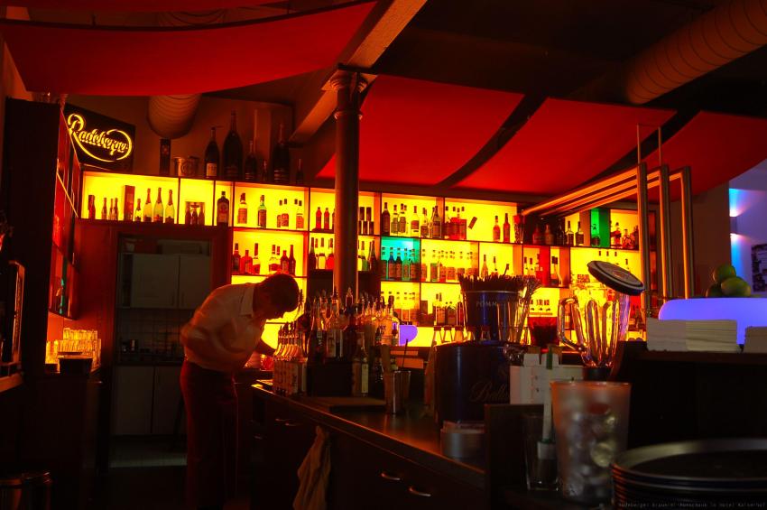 Lounge / Bar Label62