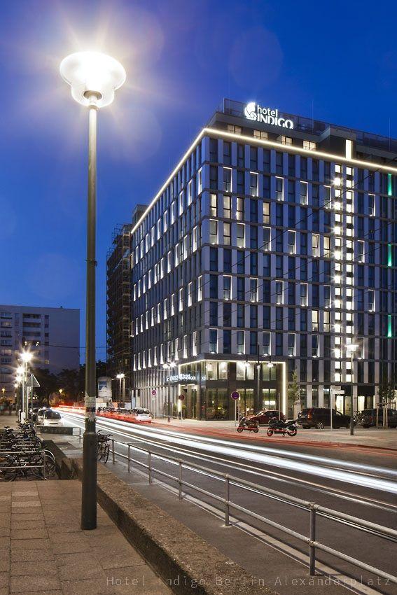 Fassade Hotel Indigo Berlin-Alexanderplatz Fassade Hotel Indigo Berlin-Alexanderplatz