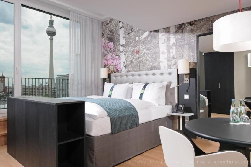 Rooms Holiday Inn Berlin - Centre Alexanderplatz Rooms Holiday Inn Berlin - Centre Alexanderplatz